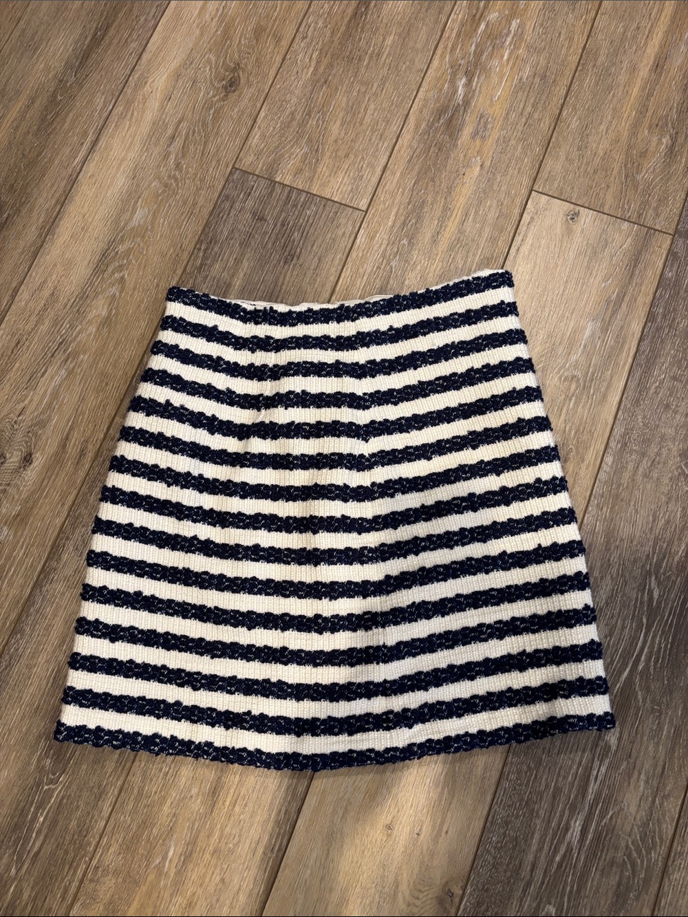 Ann Taylor Striped Knit Mini Skirt in Navy and White